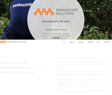 Manmachine Works wet and dry car vacuum