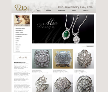 Mio Jewellery brooch